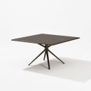 Fast Tisch MOAI, 140 x 140 cm, Aluminium lackiert in...